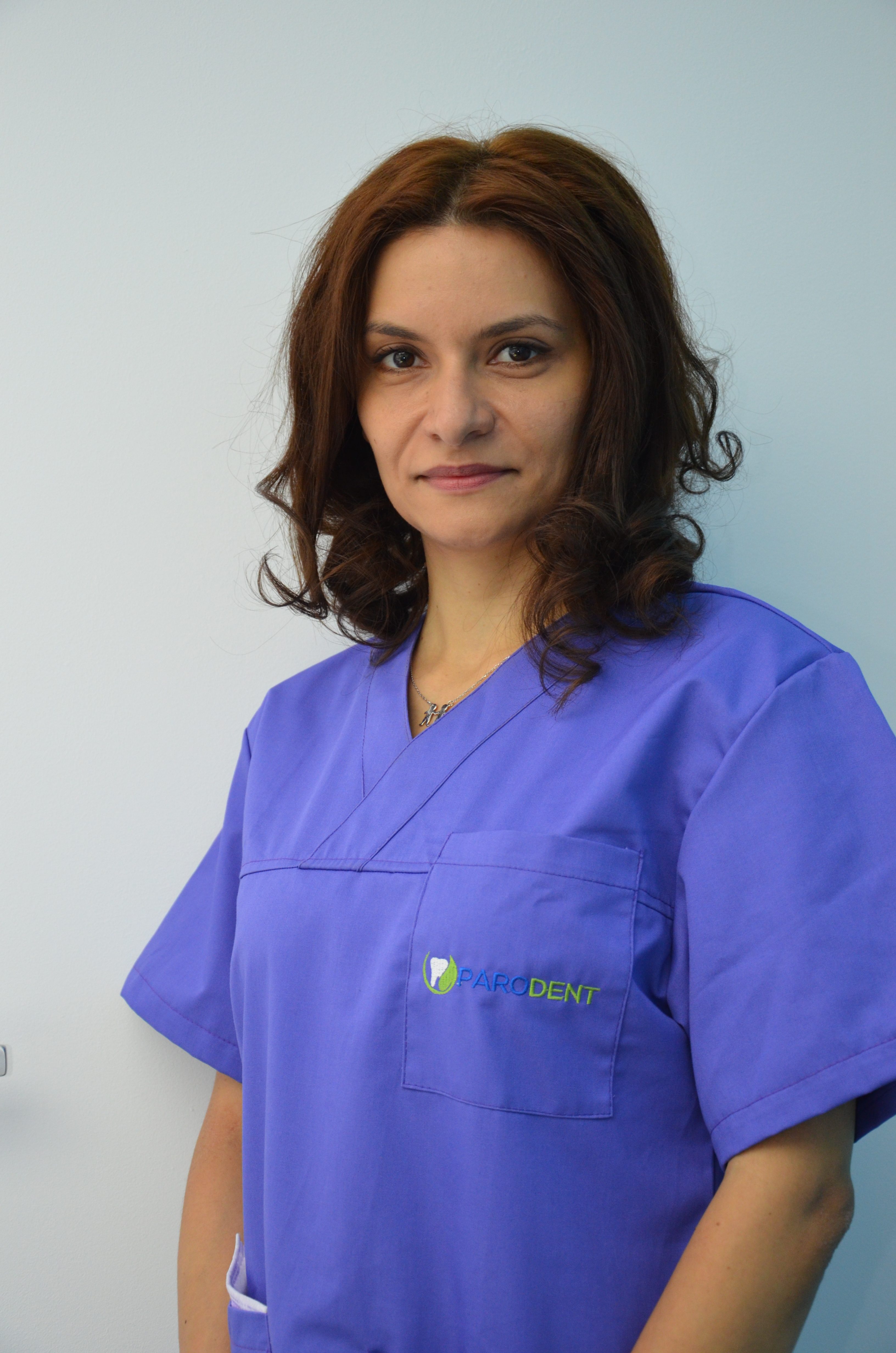 Dr. Raluca Sighinas